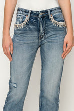 Load image into Gallery viewer, HIGH RISE CRYSTAL EMBELLISHED CROP STRAIGHT JEANS