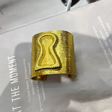 Load image into Gallery viewer, Vintage Bracelet