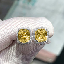 Load image into Gallery viewer, Crystal Earrings