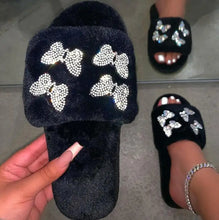 Load image into Gallery viewer, Barbie Dreams Slippers