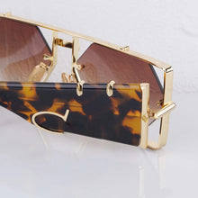 Load image into Gallery viewer, Rich Girl Geometry Shades