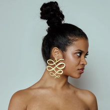 Load image into Gallery viewer, Infinite Squiggle Drop Earrings