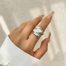 Load image into Gallery viewer, DIEZI Hip Hop Punk Irregular Metal Rings