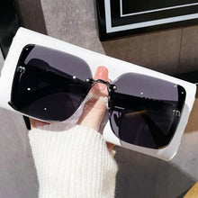 Load image into Gallery viewer, Private Suite Shades