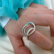Load image into Gallery viewer, Orbit Loop Sculptural Ring