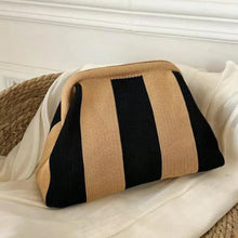 Load image into Gallery viewer, Croc Woven Handbag