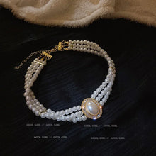 Load image into Gallery viewer, Pearl Necklace