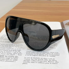 Load image into Gallery viewer, Bold Horizon Shield Glasses