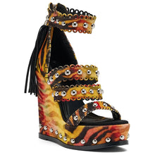 Load image into Gallery viewer, Rivet Pop Wedge Sandals