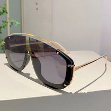 Load image into Gallery viewer, Oversized Pilot Sunglasses