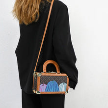 Load image into Gallery viewer, Genuine Leather Box Bag