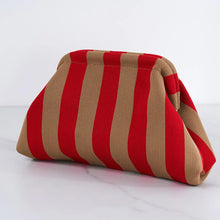 Load image into Gallery viewer, Croc Woven Handbag