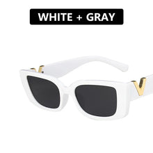 Load image into Gallery viewer, Retro Noir Rectangle Sunglasses