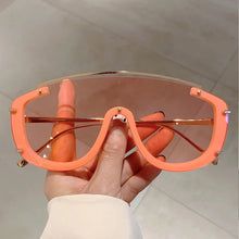 Load image into Gallery viewer, Futuristic Gradient Sport Sunglasses