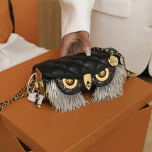 Load image into Gallery viewer, Whoo Bag Clutch