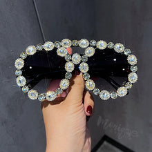 Load image into Gallery viewer, Oversized Sunglasses