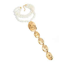 Load image into Gallery viewer, Pearl Necklace