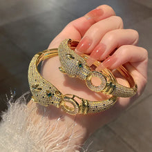 Load image into Gallery viewer, Boutique Bracelet