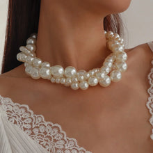 Load image into Gallery viewer, Pearl Necklace