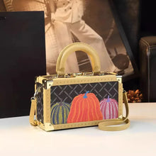 Load image into Gallery viewer, Genuine Leather Box Bag