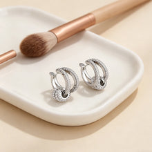 Load image into Gallery viewer, Crystal Silver Earrings