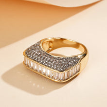 Load image into Gallery viewer, Golden Hand Statement Ring