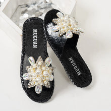 Load image into Gallery viewer, Crystal Flower Slippers