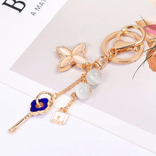 Load image into Gallery viewer, Lucky Clover Rhinestone Keychain