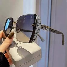 Load image into Gallery viewer, Private Suite Shades