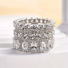 Load image into Gallery viewer, Crystal Ring