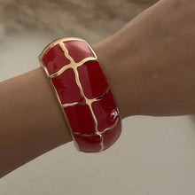 Load image into Gallery viewer, Crystal Red Bracelet