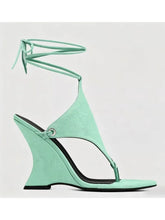Load image into Gallery viewer, Snazzy Me Heels