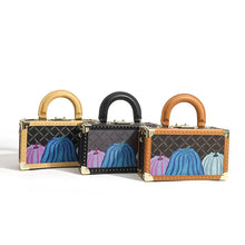 Load image into Gallery viewer, Genuine Leather Box Bag