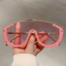 Load image into Gallery viewer, Oversized Pilot Sunglasses