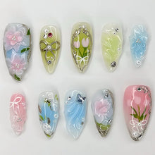 Load image into Gallery viewer, Main Character Press On Nails