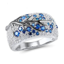 Load image into Gallery viewer, Crystal Silver Ring