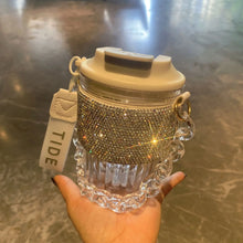 Load image into Gallery viewer, Luxury Diamonds Chain  Water Bottle