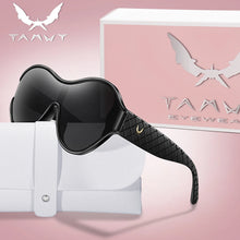 Load image into Gallery viewer, Boutique Sunglasses
