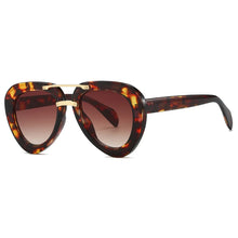 Load image into Gallery viewer, Retro Black Pilot Sunglasses