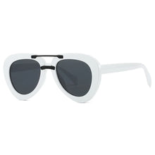 Load image into Gallery viewer, Retro Black Pilot Sunglasses