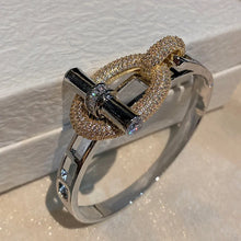 Load image into Gallery viewer, Crystal Gate Openwork Bangle