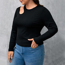 Load image into Gallery viewer, Plus Size Black Thread Knitted Top