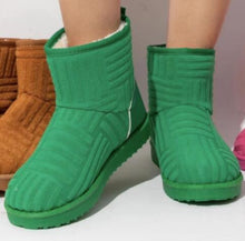Load image into Gallery viewer, Warm towel short boots cotton shoes