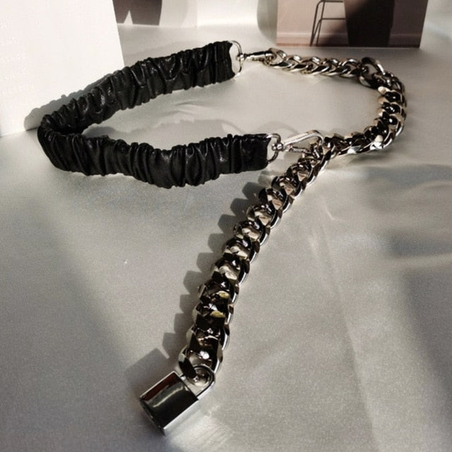 Elastic silver chain belt