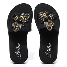 Load image into Gallery viewer, Bling Bee Women Slides - My Girlfriend&#39;s Closet STL Boutique 